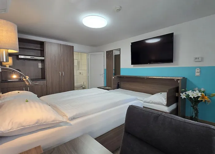 Koenig Hotel 3*